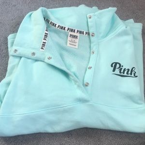 XS vs pink mint green sweatshirt